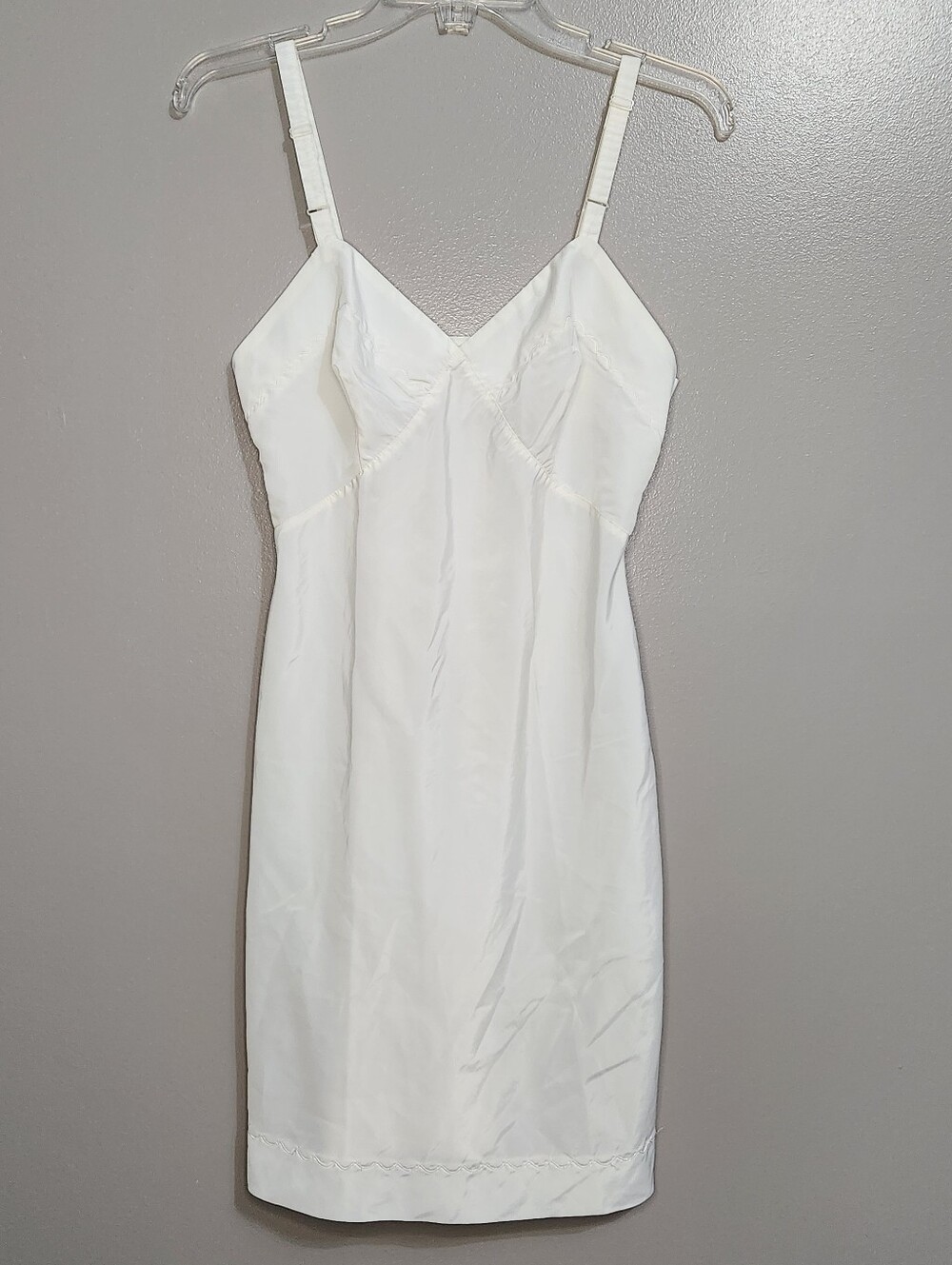 Vintage Union Made Classic Ivory Slip Dress Size Small?